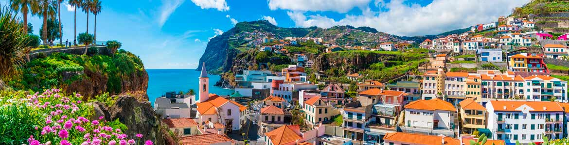 Panorámica de Funchal desde el Jardín Botánico - Centauro Rent a Car
