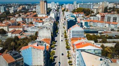 Lloguer de cotxes a Porto Centre