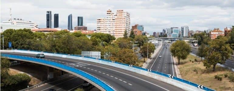 Guida a Madrid con il piano anti inquinamento