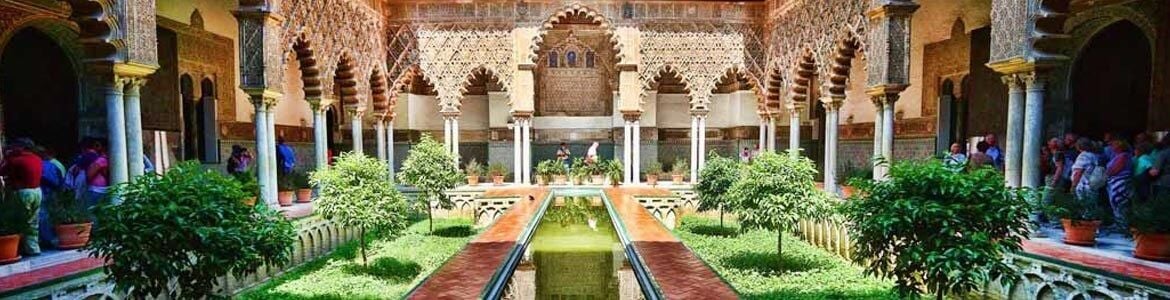 Аренда автомобиля в Севилье Санта Крус собор Хиральда 