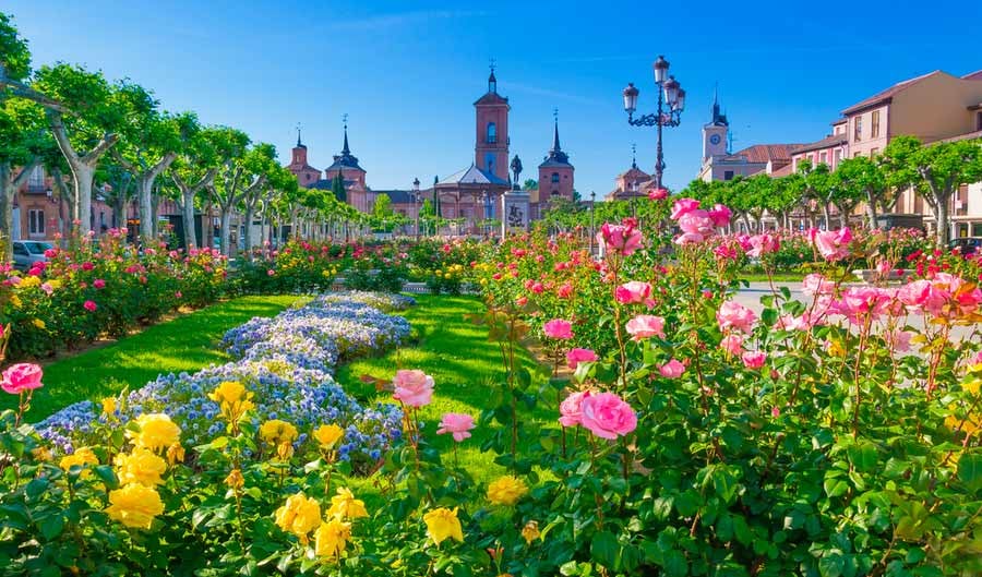 Billig hyrbil i Alcalá de Henares Madrid