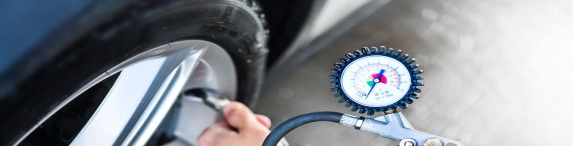 Cómo ahorrar combustible neumáticos coche Centauro Rent a Car