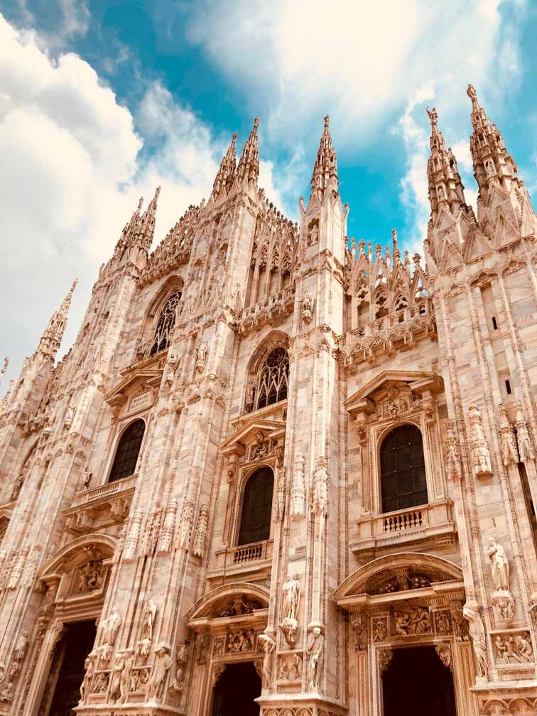 Billig hyrbil i Milano flygplats - Malpensa 