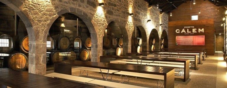 caves calem, trajeto em veículo pelo porto