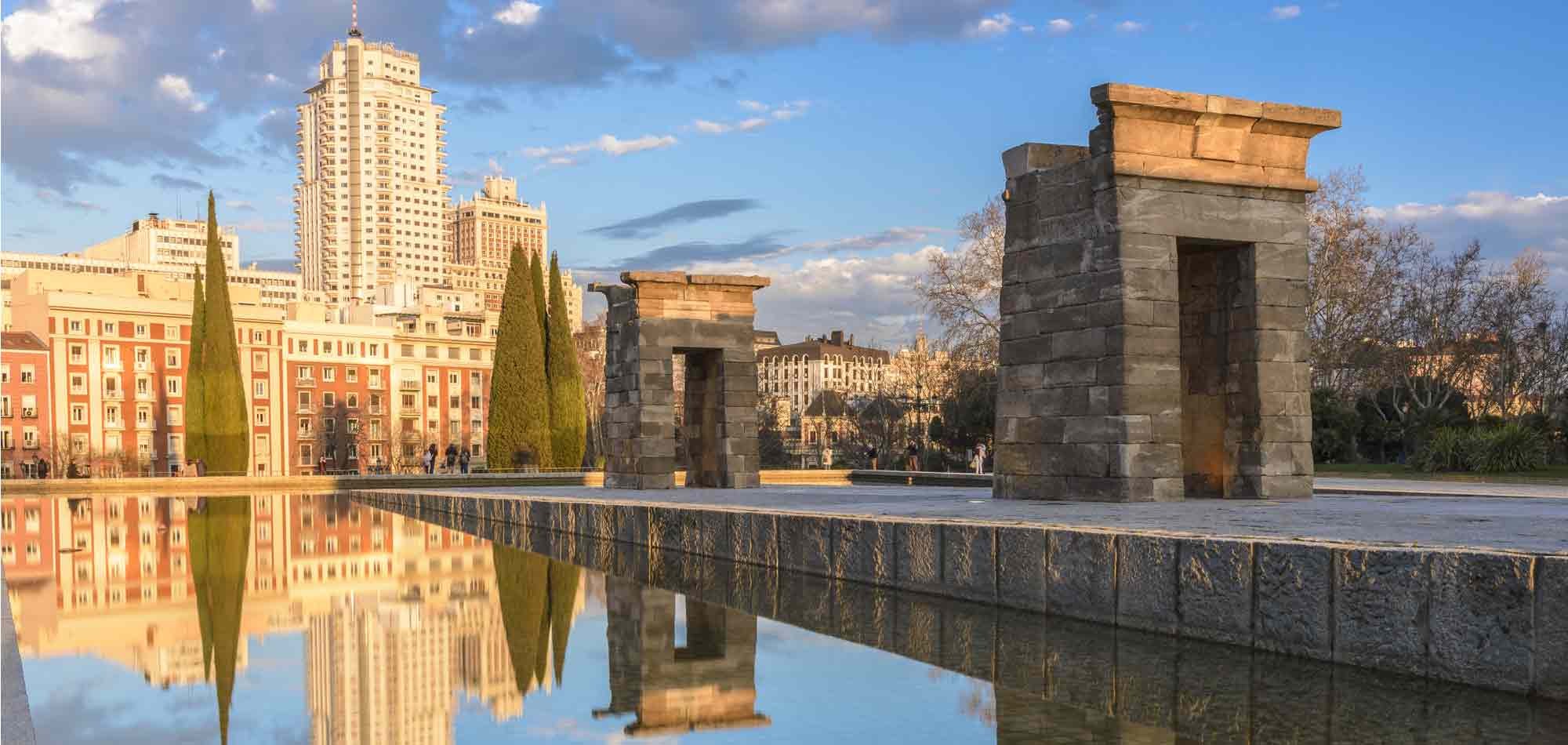 Lloguer de cotxes a Madrid Plaza de España