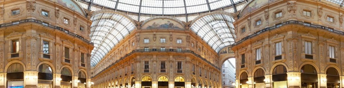 Auto a noleggio in Italia, Galleria Vittorio Emanuele II