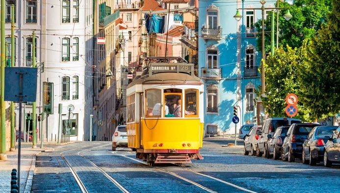 Free parking areas: Park for free in Lisbon