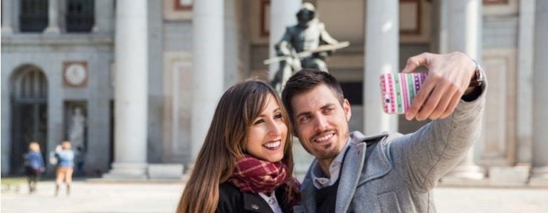 aluguer carros híbridos Madrid