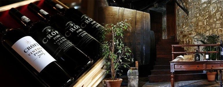 caves croft - trajeto em veículo pelo porto