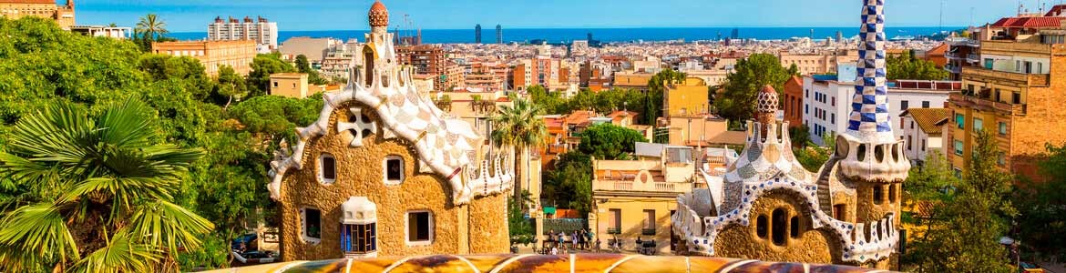 Panoramautsikt över Barcelona - Gaudís Park Güell