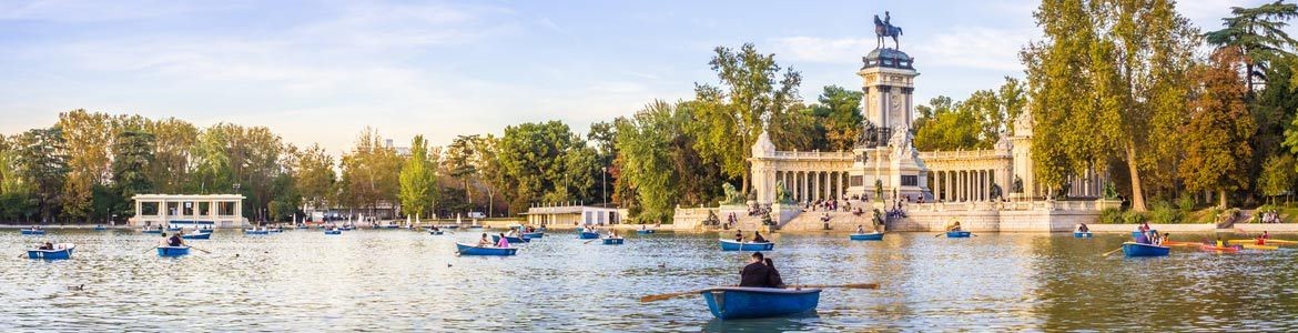 аренда подключенных автомобилей plaza de colón мадрид