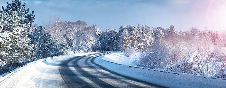 Consigli per la guida in inverno con pioggia, freddo e vento