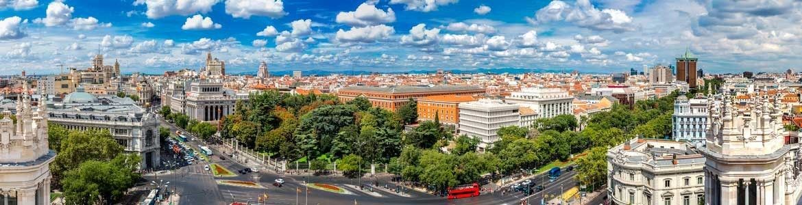 location véhicule connecté plaza de españa