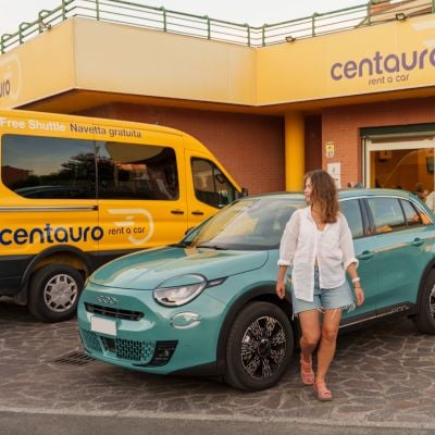 Mieten Sie Ihr Auto mit Centauro im Zentrum von Porto (Downtown)