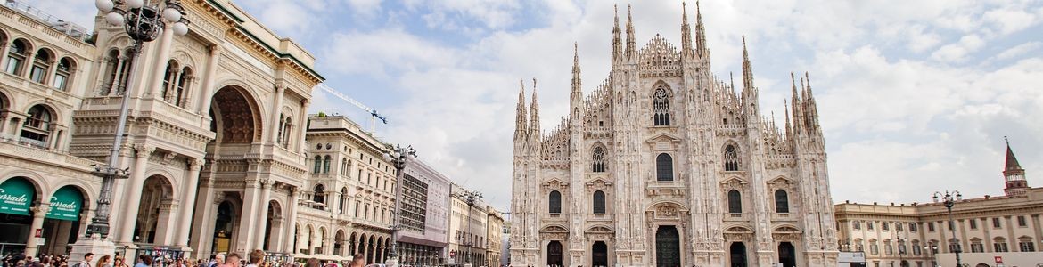 Park for free in Milan